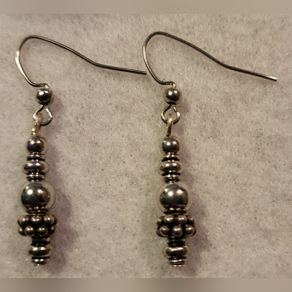 Beaded Earrings - Picture 4 of 4